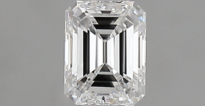 0.32 carat Emerald diamond E  VS2 