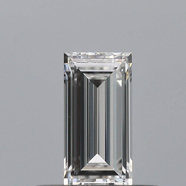 0.31 carat Baguette diamond E IF 