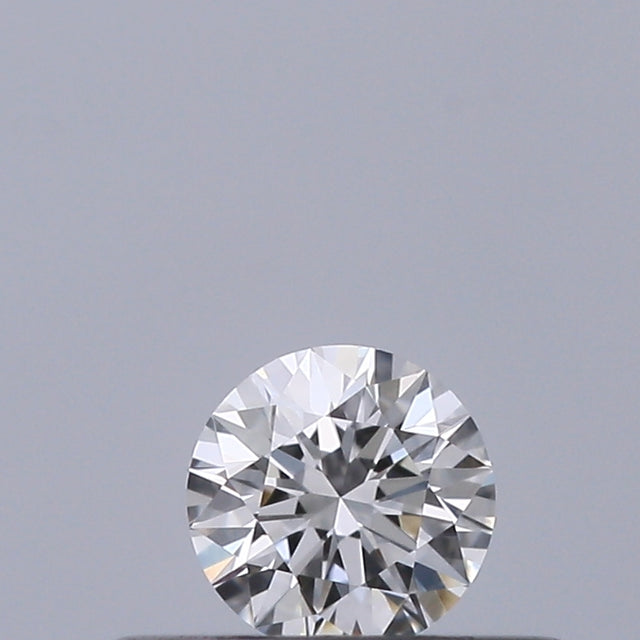 0.18 carat Round diamond E IF Excellent