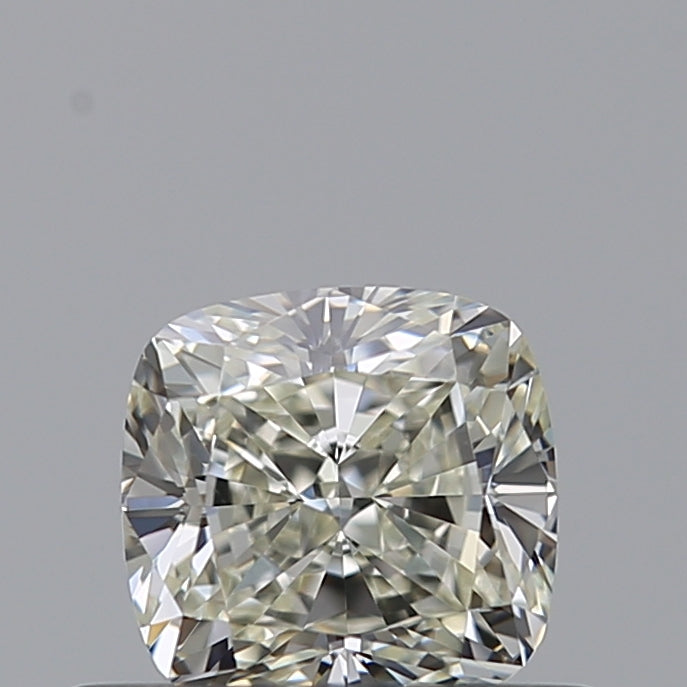 0.50 carat Cushion diamond L  IF