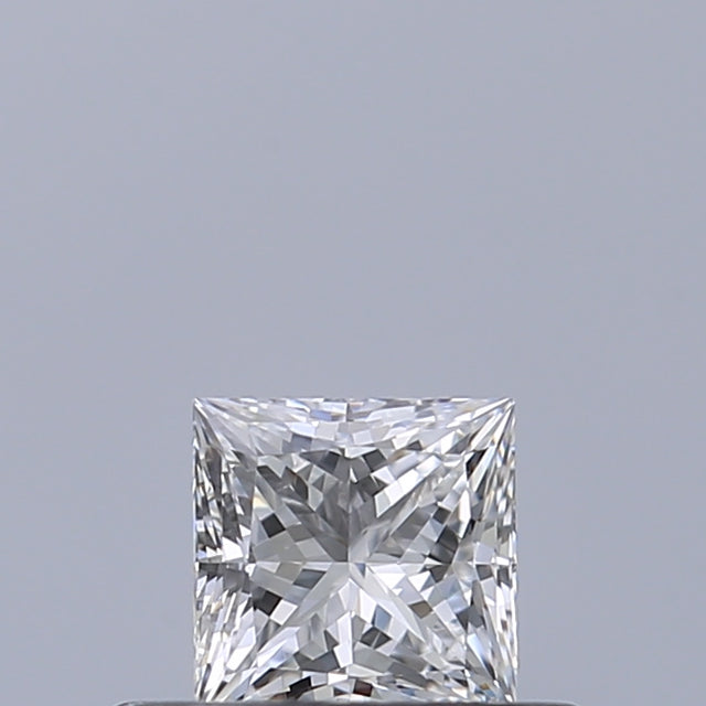 0.32 carat Princess diamond D IF 