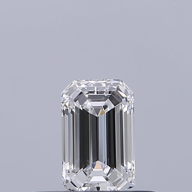 0.31 carat Emerald diamond E IF 