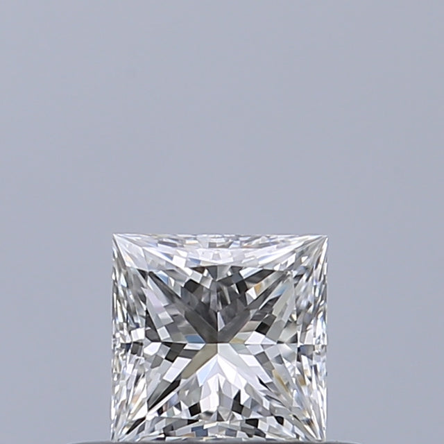 0.32 carat Princess diamond E IF 