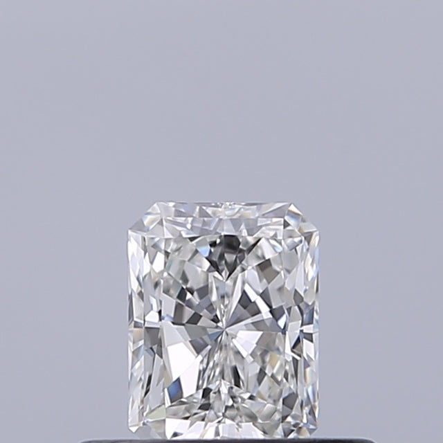 0.30 carat Radiant diamond F IF 