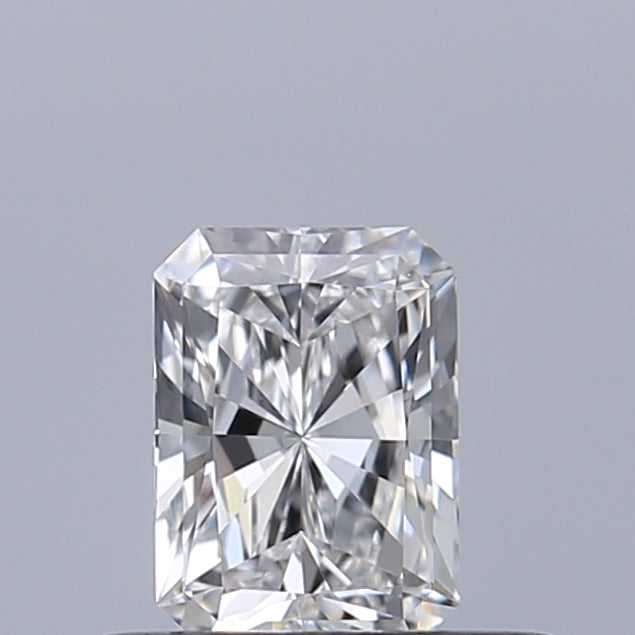 0.32 carat Radiant diamond D VVS1 