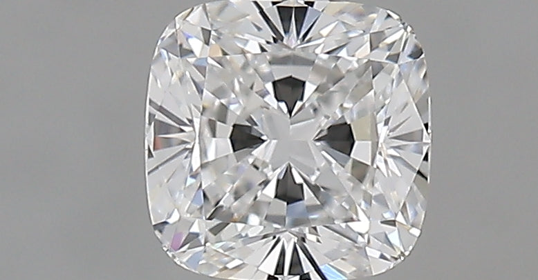 0.81 carat Cushion diamond E VVS2 