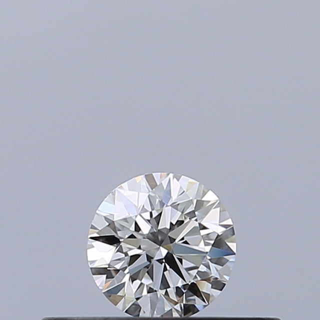 0.18 carat Round diamond F VVS2 Excellent