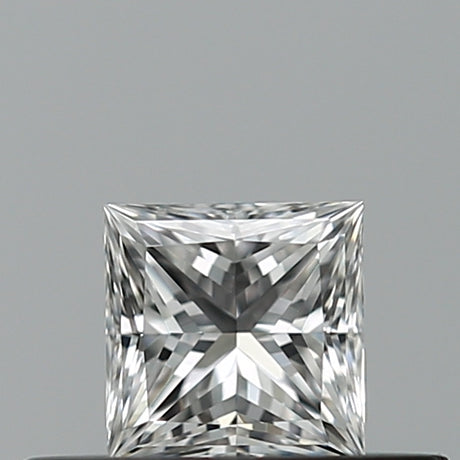 0.28 carat Princess diamond E VS1 