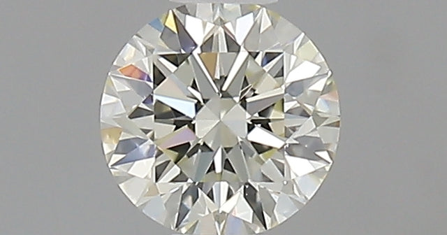 0.37 carat Round diamond J IF Excellent