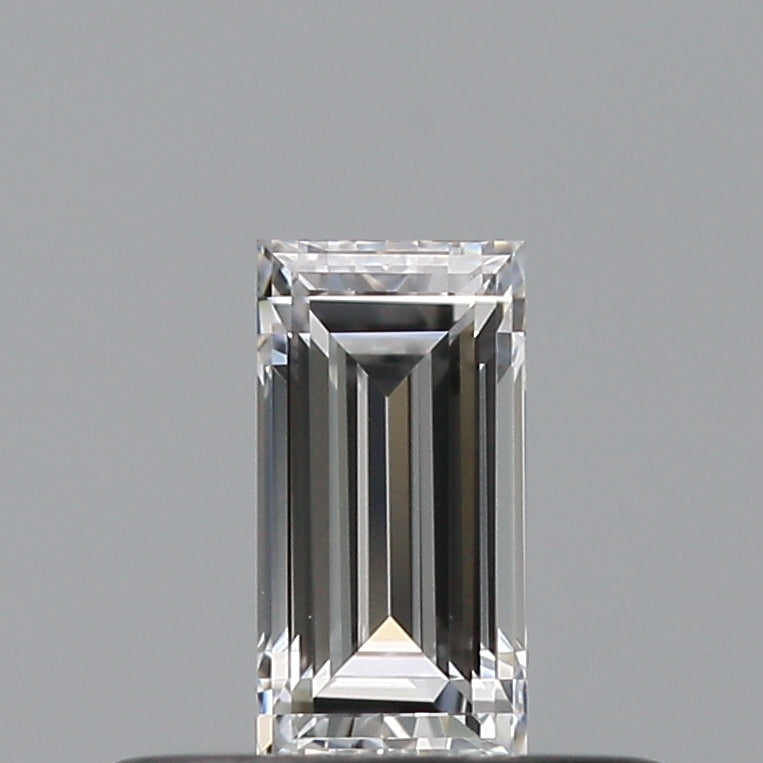 0.28 carat Baguette diamond E  VVS1