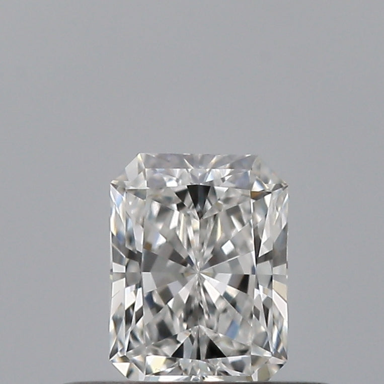 0.30 carat Radiant diamond E IF 