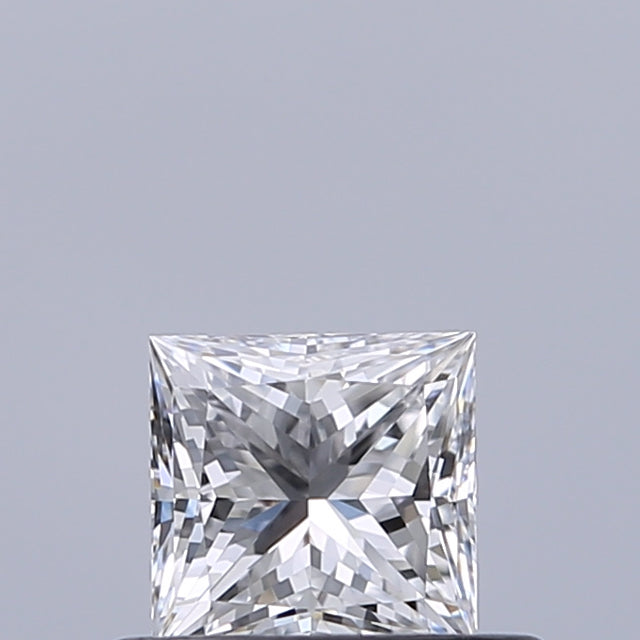 0.40 carat Princess diamond E VVS1 