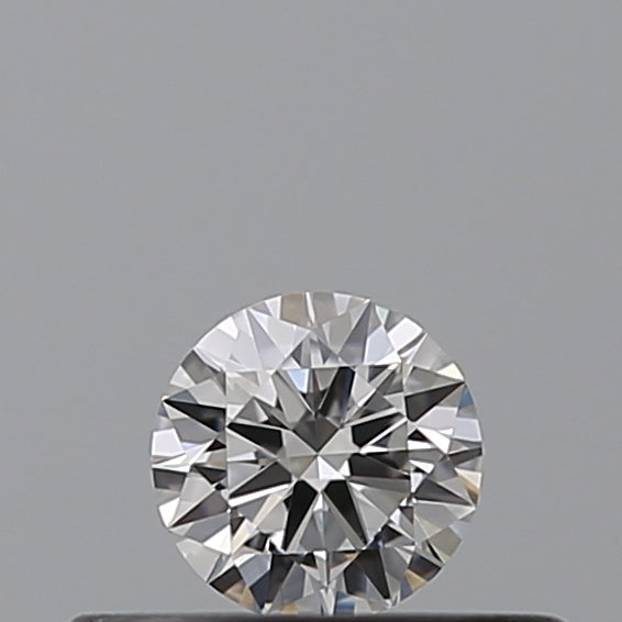 0.18 carat Round diamond E  VVS1 Excellent
