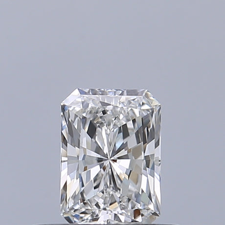 0.32 carat Radiant diamond E VVS1 