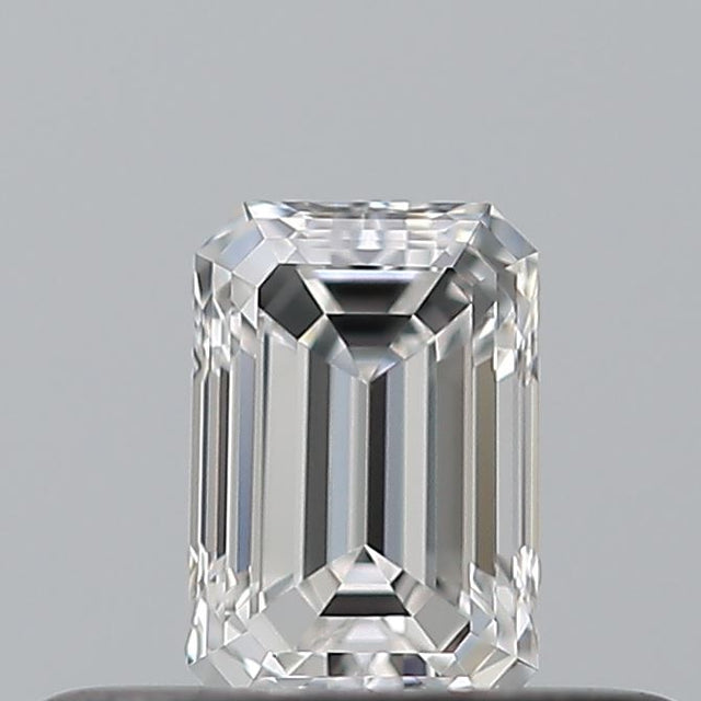 0.23 carat Emerald diamond E IF 