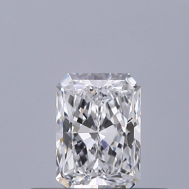 0.31 carat Radiant diamond D VVS1 