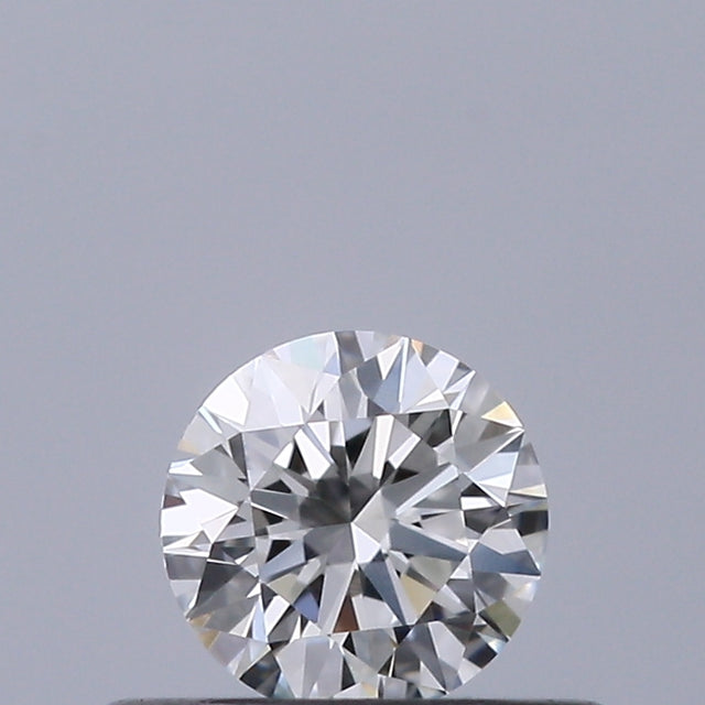 0.27 carat Round diamond F VS2 Excellent