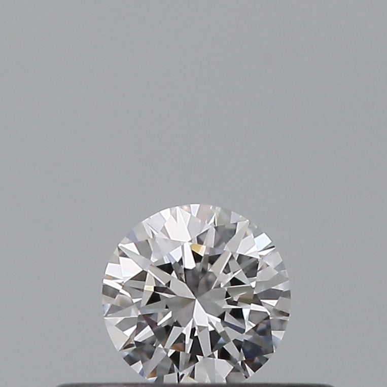0.18 carat Round diamond D  VVS2 Excellent