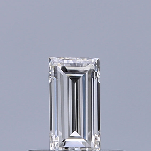 0.25 carat Baguette diamond E VVS2 