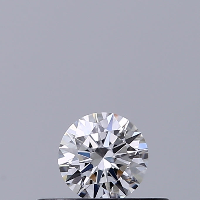 0.18 carat Round diamond E VS2 Excellent