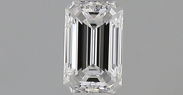 0.27 carat Emerald diamond E VVS2 