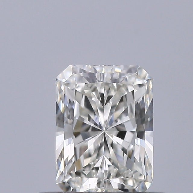 0.43 carat Radiant diamond H VVS2 