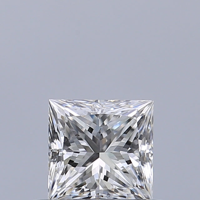 0.40 carat Princess diamond E VVS2 
