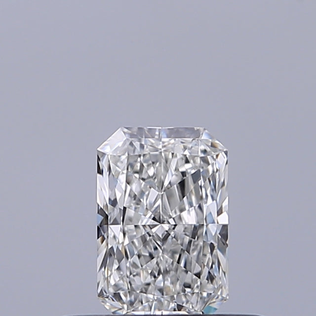 0.30 carat Radiant diamond F VVS1 