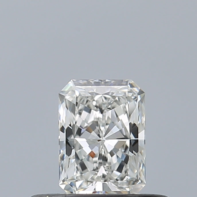 0.30 carat Radiant diamond F VVS1 