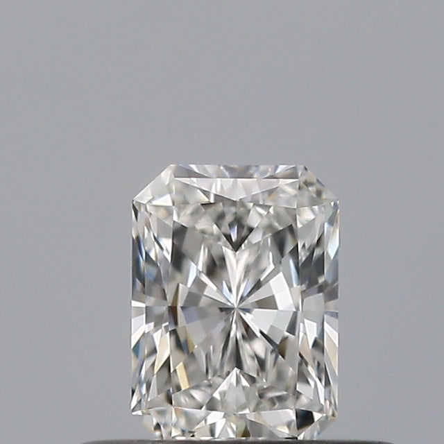 0.32 carat Radiant diamond F VVS1 