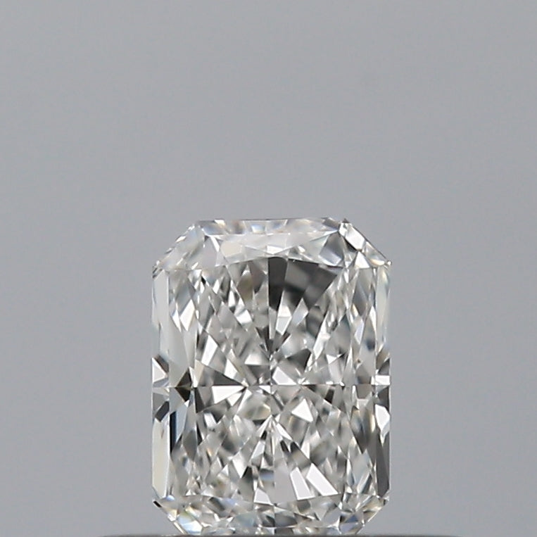 0.30 carat Radiant diamond F  VVS2