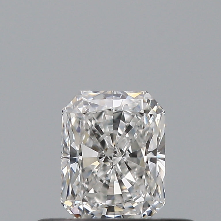 0.34 carat Radiant diamond F  IF