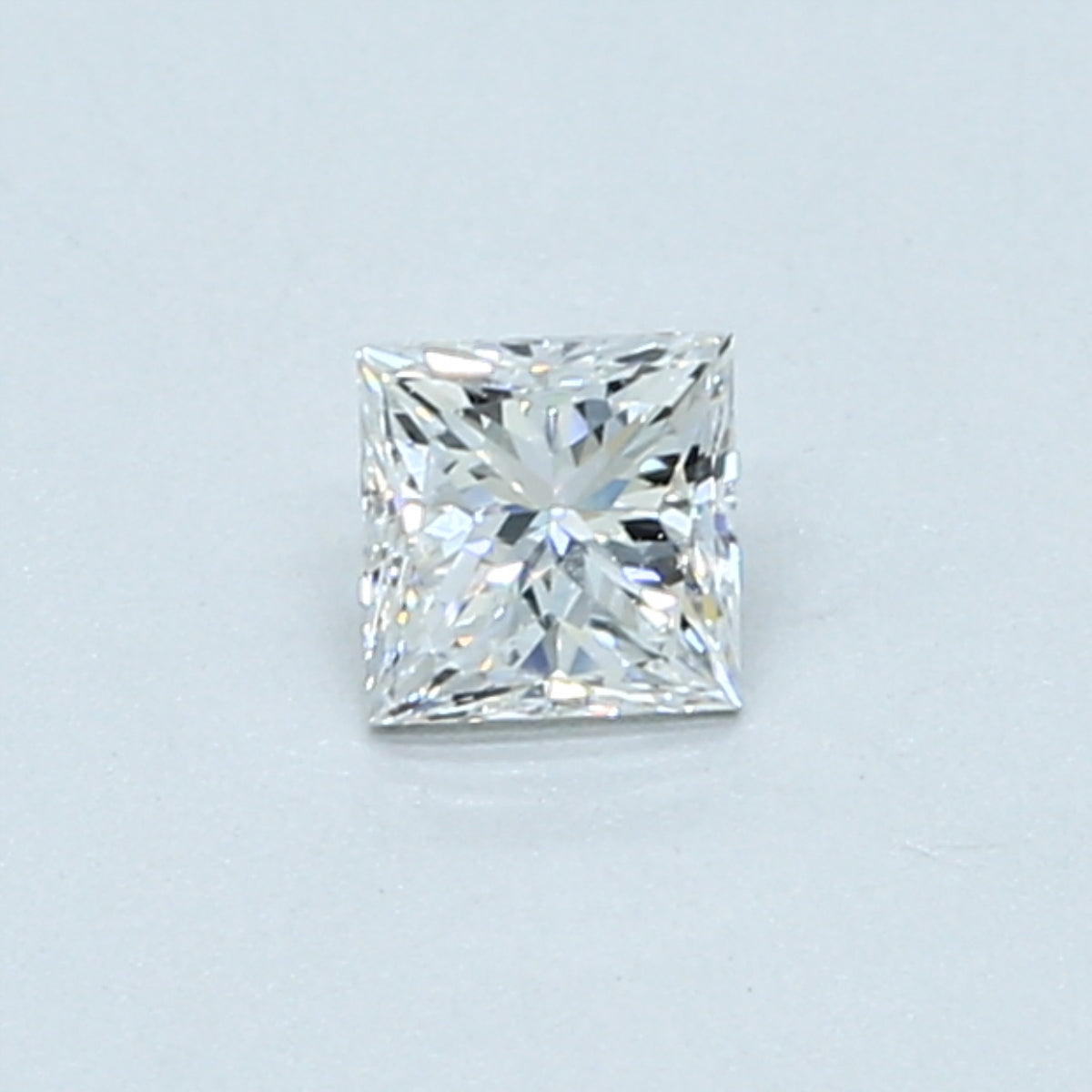 0.3 carat Princess diamond D  SI1