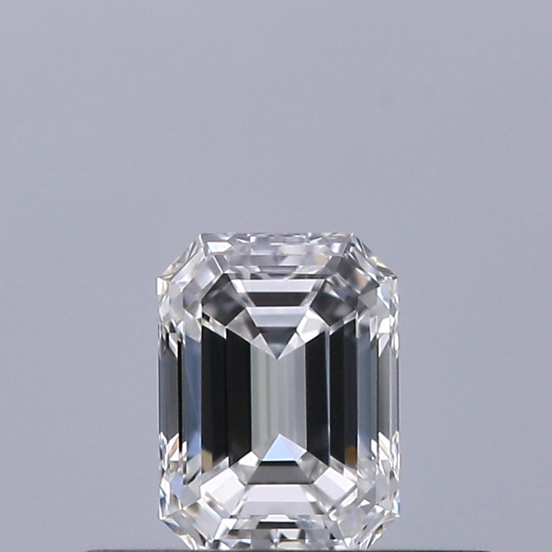 0.30 carat Emerald diamond E IF 