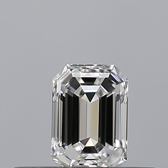 0.23 carat Emerald diamond E VVS1 