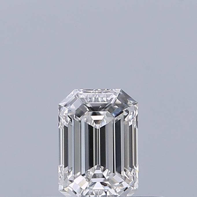 0.31 carat Emerald diamond E IF 