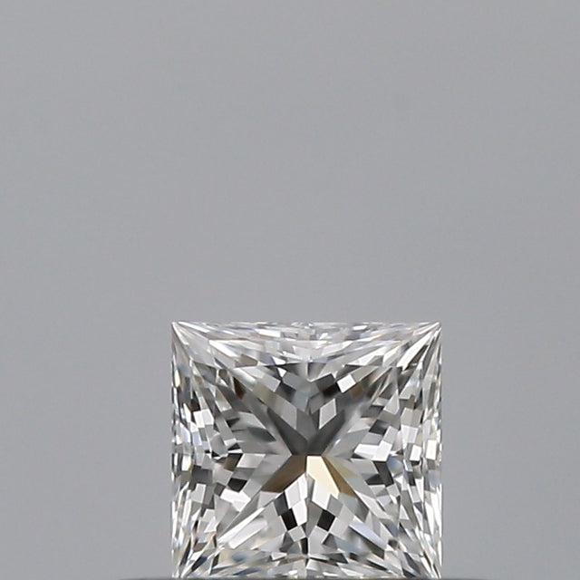 0.27 carat Princess diamond D  VVS2 