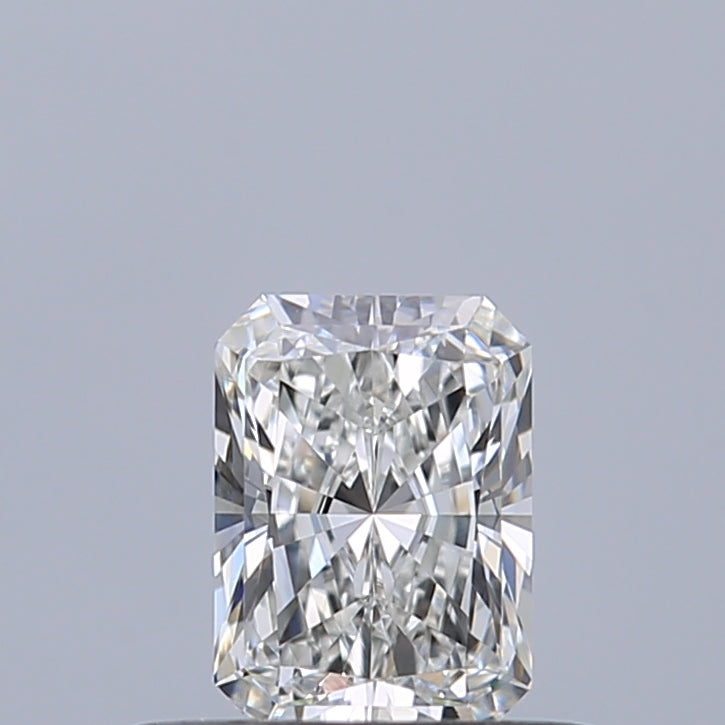 0.38 carat Radiant diamond F VVS1 