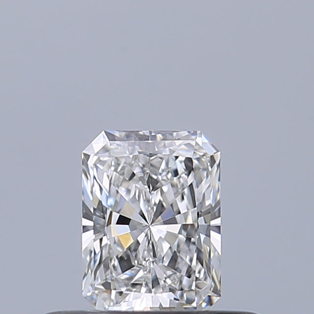 0.31 carat Radiant diamond D VVS1 