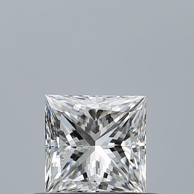 0.32 carat Princess diamond E VVS1 