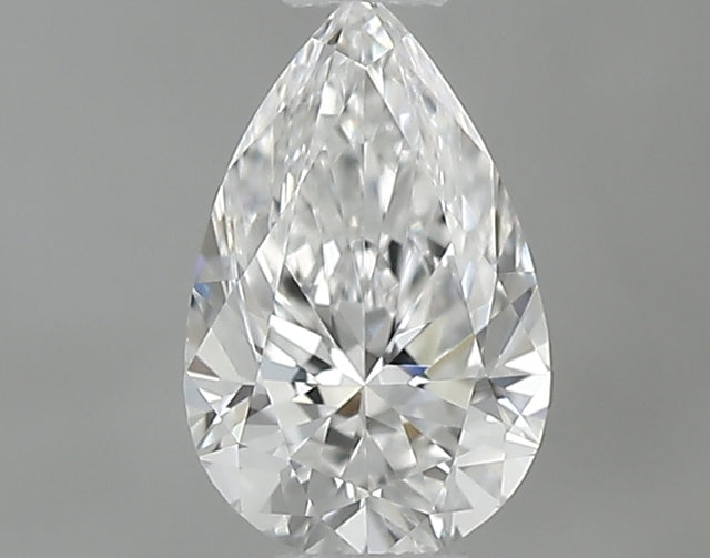 0.32 carat Pear diamond E VVS2 