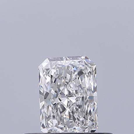 0.32 carat Radiant diamond D VVS1 