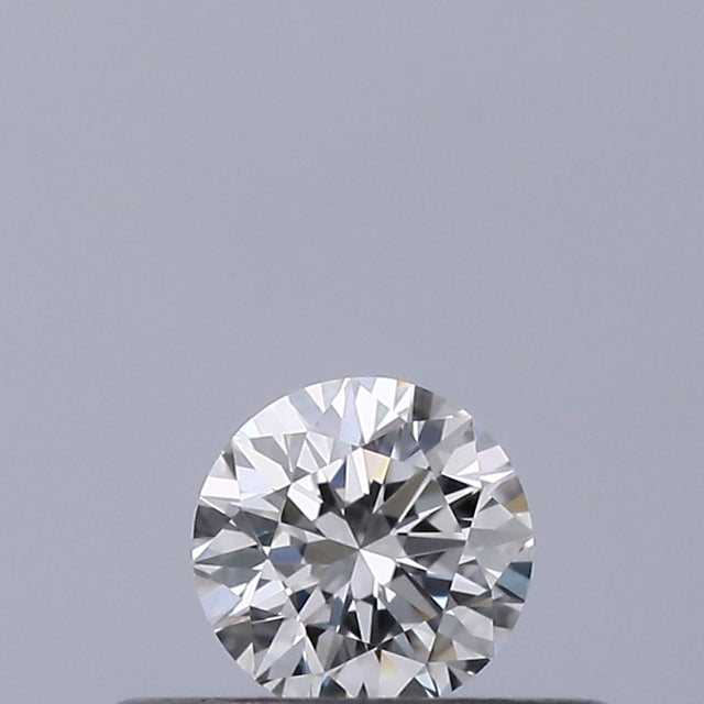 0.19 carat Round diamond E IF Excellent