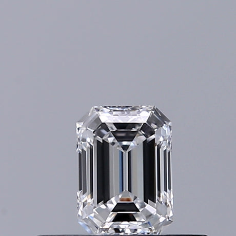 0.30 carat Emerald diamond D VS1 