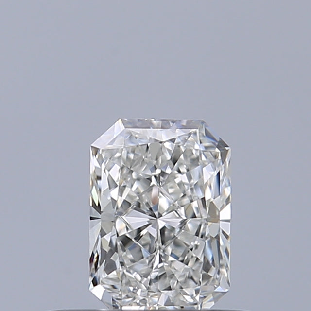 0.35 carat Radiant diamond F IF 