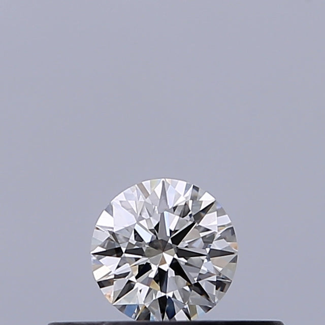 0.18 carat Round diamond E VVS1 Excellent