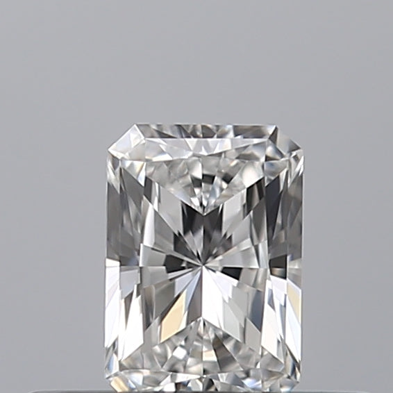 0.29 carat Radiant diamond D VS1 