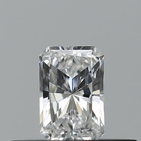 0.23 carat Radiant diamond D VVS1 