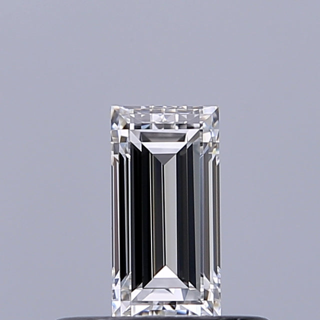 0.32 carat Baguette diamond F IF 