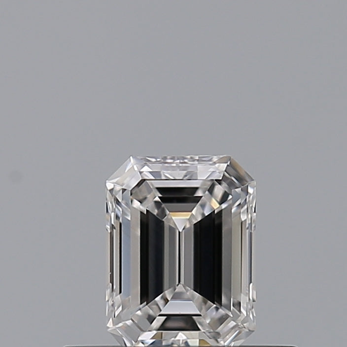 0.32 carat Emerald diamond E  VVS1